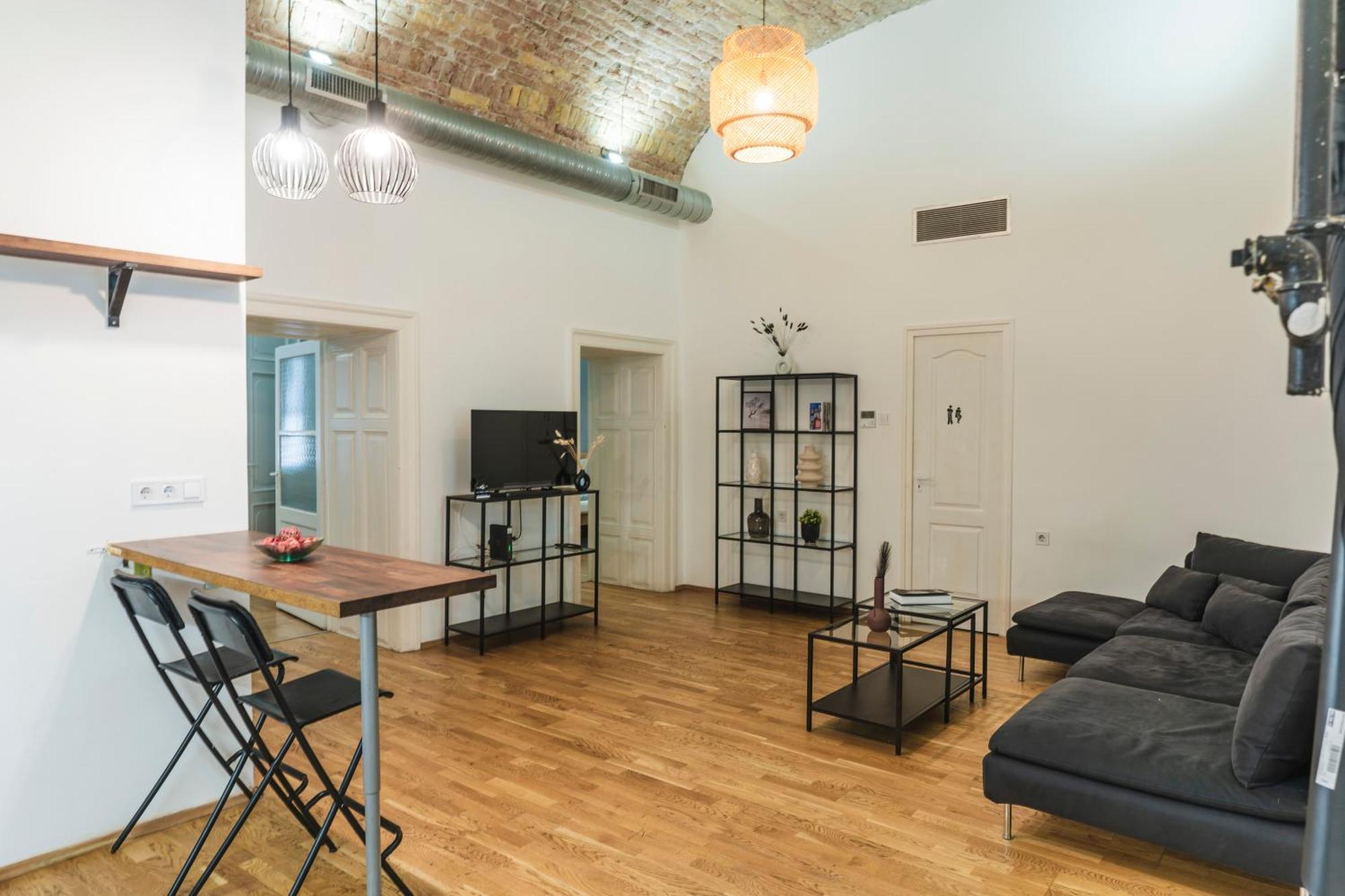 La Racha Residence - By Agada บูดาเปสต์ ภายนอก รูปภาพ